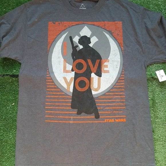 Mens Disney Star Wars Valentines Day Shirt Size Large NWT - Picture 1 of 3